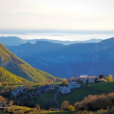 Bed & Breakfast Contrade Alte Sant'Anna d'Alfaedo